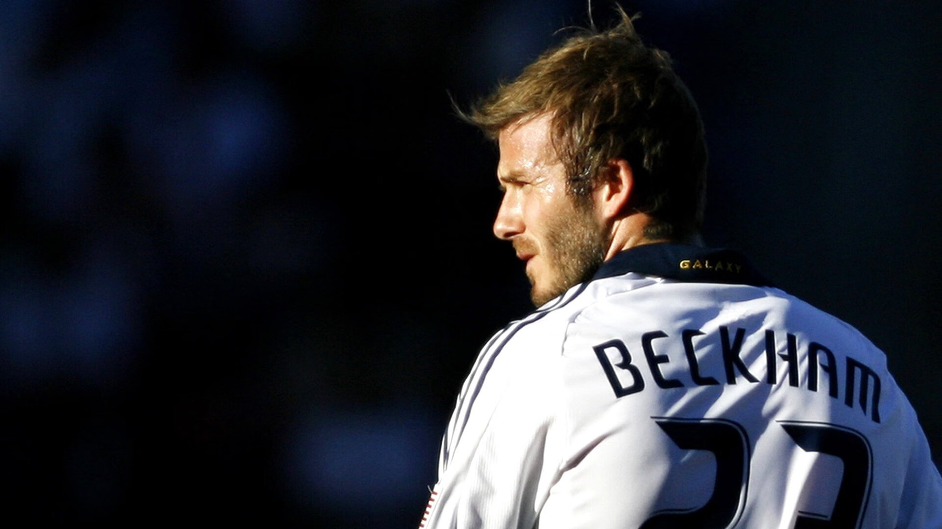 欧冠“荣耀之巅”：冠军是如何炼成的？，荣耀冠军玩什么球队比较好